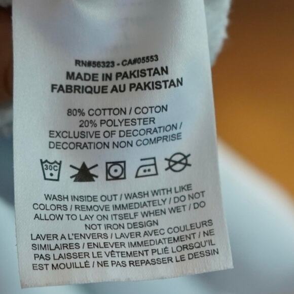 Nike University Oregeon 1876 Long Sleeve Crop Sweatshirt White Womens Size Large - Picture 9 of 9